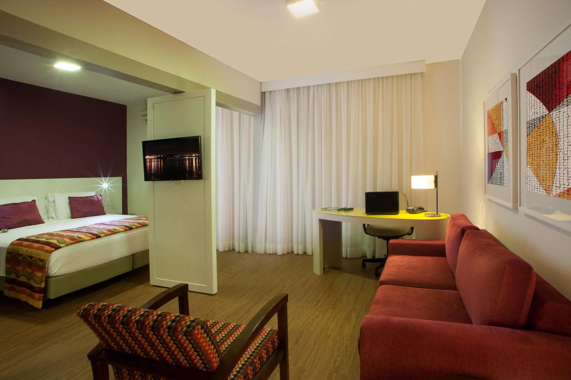 Quality Suites Alphaville Barueri Szoba fotó